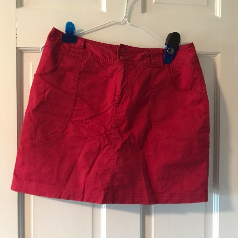 Red Skort